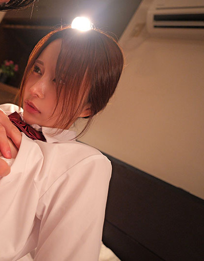 伊藤舞雪作品CAWD-780发布！好久没看到老婆穿JK制服好兴奋啊！她每天装学生妹陪老公SEX！-图片3